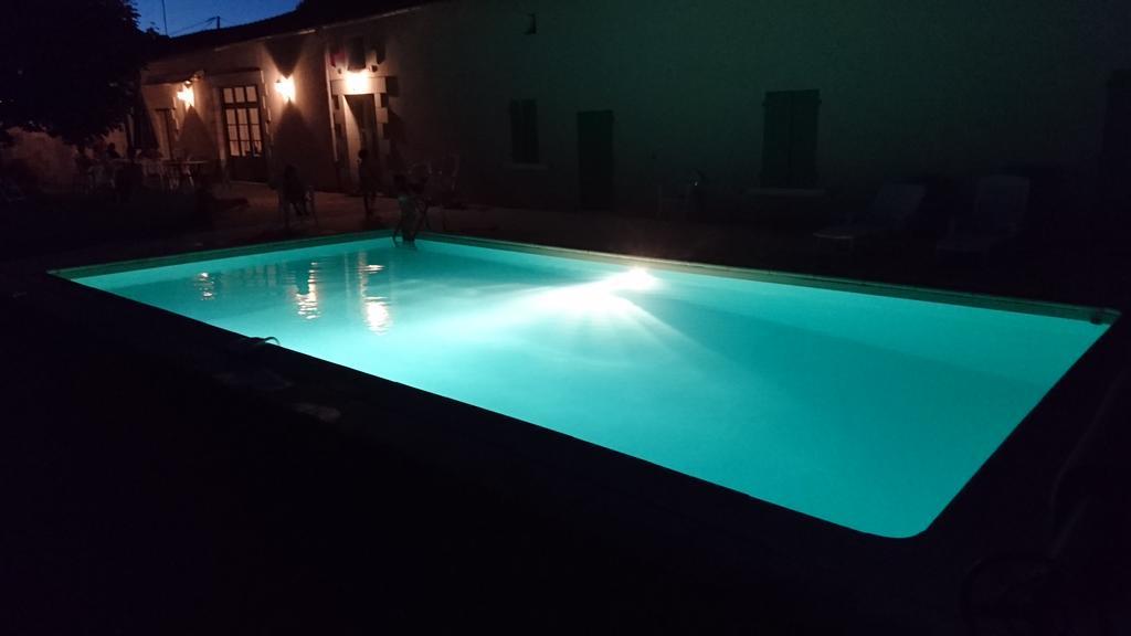 Hotel Logis Du Jacquelin Doussay Zewnętrze zdjęcie